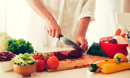 Jaki nóż szefa kuchni wybrać w 2023 – Nasze Opinie oraz Ranking
