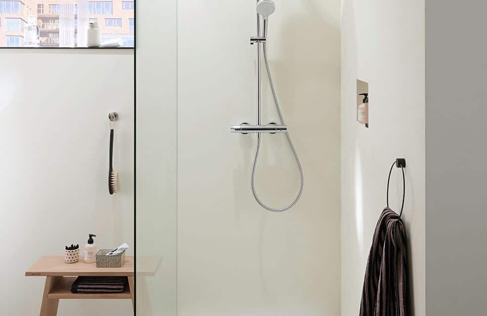 Prysznic do łazienki: jak wybrać nowoczesną kabinę prysznicową?